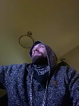 Snapshot of Fuckboy4public chatting on December 12, 10:24 am Fuckboy4public online show from December 12, 10:24 am