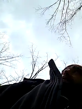 Snapshot of Fuckboy4public chatting on October 31, 9:27 pm Fuckboy4public online show from October 31, 9:27 pm