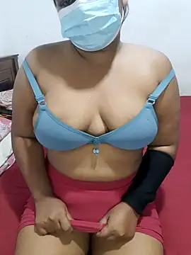 Snapshot of Masha_123 chatting on July 7, 5:32 am Masha 123 online show from July 7, 5:32 am