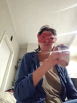 Vagabondainnamorata online show from January 17, 3:33 am