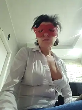 Vagabondainnamorata online show from April 13, 2:50 am