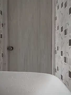 Snapshot of surabhi09 chatting on November 24, 2:55 am surabhi09 online show from November 24, 2:55 am