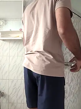 Snapshot of surabhi09 chatting on December 22, 3:58 am surabhi09 online show from December 22, 3:58 am