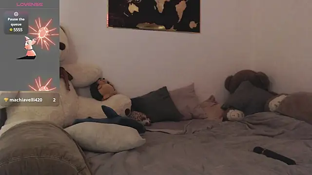 juicy mystery online show from February 27, 8:53 pm