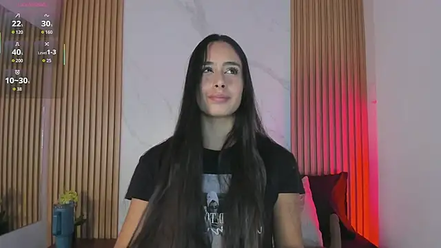 Julia Martinez  online show from February 12, 11:38 am