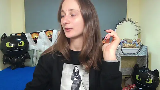 MichelLeee online show from October 28, 12:09 pm