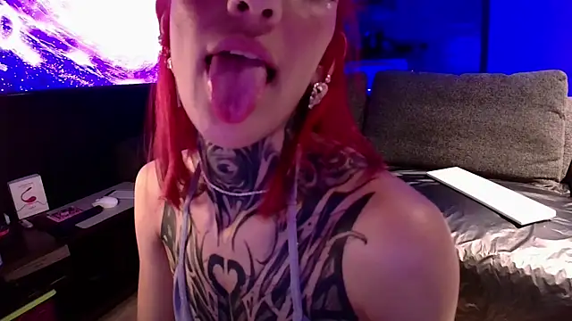 Snapshot of Ameliewitte_mjs chatting on April 4, 12:42 am Ameliewitte mjs online show from April 4, 12:42 am