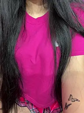 Snapshot of Velyn_18 chatting on November 11, 5:40 am Velyn 18 online show from November 11, 5:40 am