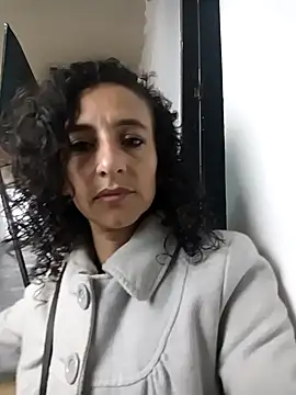 Snapshot of AriannaRussell_ chatting on April 27, 12:36 pm AriannaRussell online show from April 27, 12:36 pm