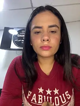 Leyna Kenet online show from October 12, 12:09 am