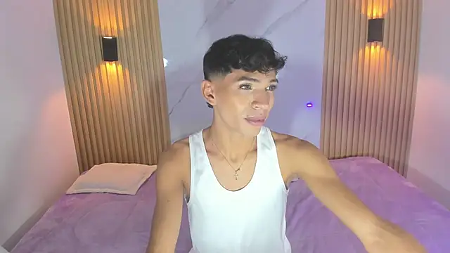 im sebaslopez online show from November 30, 8:35 pm