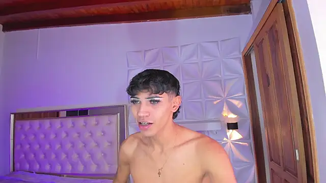 im sebaslopez online show from March 31, 7:25 pm