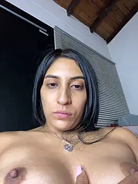 bigasssweet 2 online show from April 8, 1:27 am