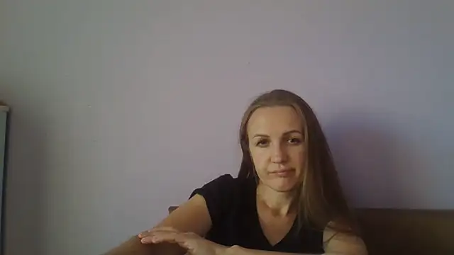 Snapshot of Milaniya261 chatting on July 22, 5:49 pm Milaniya261 online show from July 22, 5:49 pm