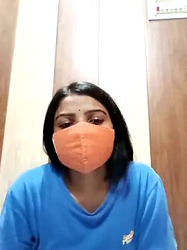 Scheme SS online show from February 9, 5:06 pm