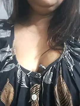 Scheme SS online show from April 4, 4:26 pm