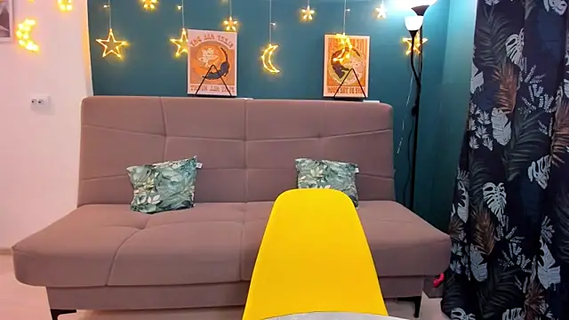 Xloe Queen online show from March 20, 2:32 pm