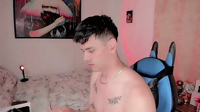 Snapshot of joe_jhon chatting on February 6, 1:10 pm joe jhon online show from February 6, 1:10 pm