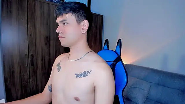 Snapshot of joe_jhon chatting on February 27, 1:28 pm joe jhon online show from February 27, 1:28 pm