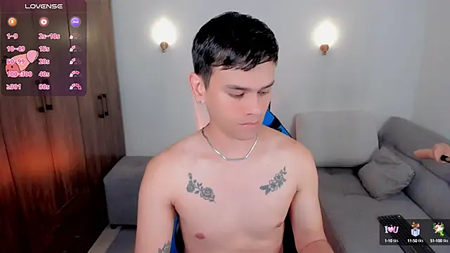 Snapshot of joe_jhon chatting on March 1, 2:02 pm joe jhon online show from March 1, 2:02 pm