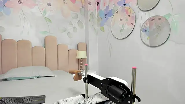 Snapshot of pola_adams_ chatting on September 12, 9:42 am pola adams online show from September 12, 9:42 am