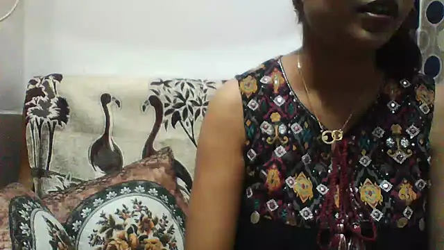 Snapshot of shalini_fire chatting on June 6, 9:14 am shalini fire online show from June 6, 9:14 am