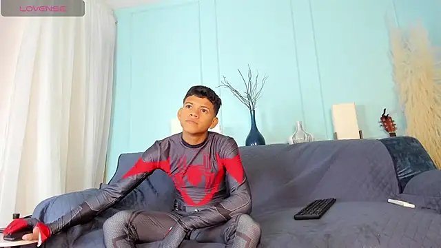 Snapshot of Jeffry_wolvess chatting on March 6, 1:03 pm Jeffry wolvess online show from March 6, 1:03 pm