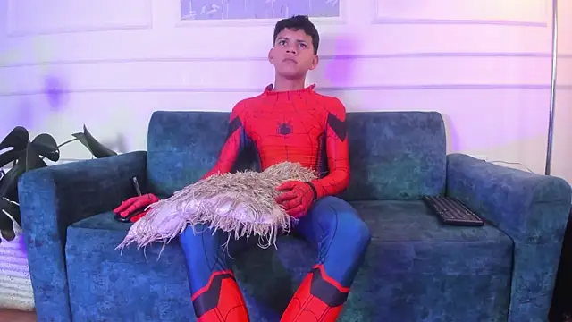 Snapshot of Jeffry_wolvess chatting on February 25, 11:36 pm Jeffry wolvess online show from February 25, 11:36 pm