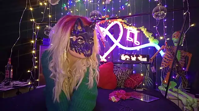 anonymouszN online show from February 9, 9:19 pm