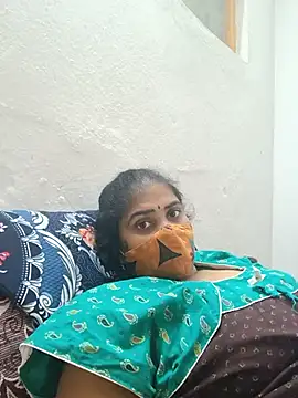 Snapshot of ammullu456 chatting on July 20, 9:23 am ammullu456 online show from July 20, 9:23 am