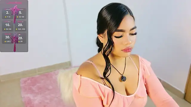 Snapshot of AllissonJames chatting on April 9, 12:21 pm AllissonJames online show from April 9, 12:21 pm