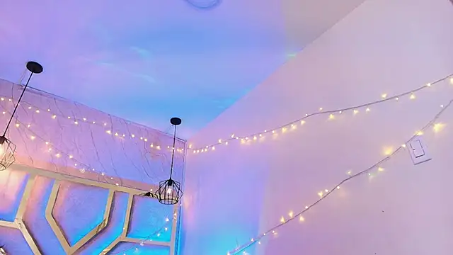 Vick daves  online show from April 16, 7:14 pm