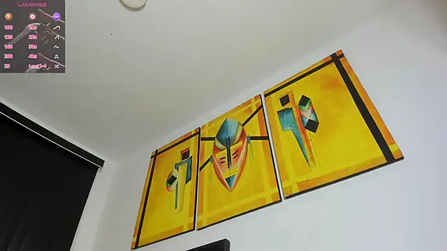 Snapshot of connor_santtos chatting on January 21, 10:30 pm connor santtos online show from January 21, 10:30 pm