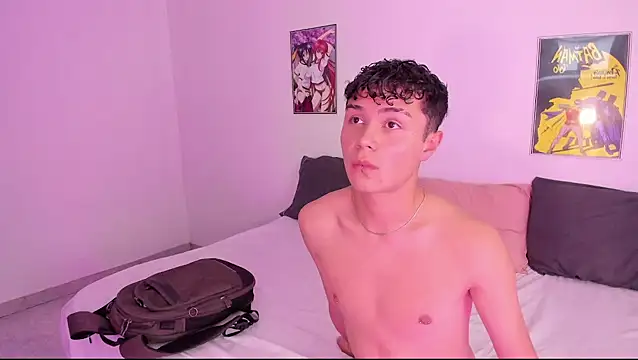 crushnier online show from December 13, 6:16 pm