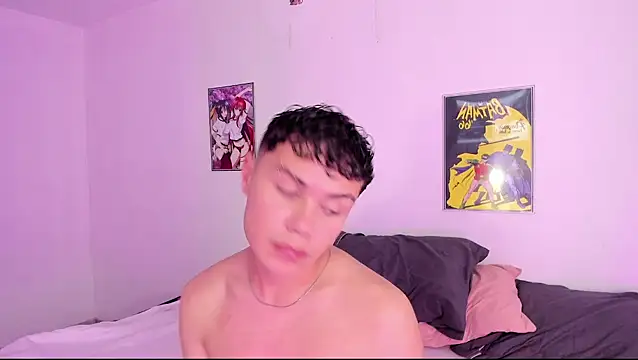 crushnier online show from December 21, 8:54 pm