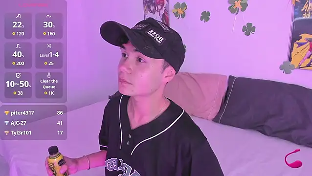 crushnier online show from March 21, 6:18 pm