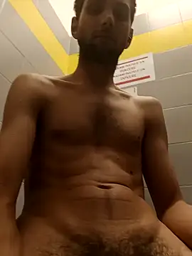 Snapshot of dariodario chatting on January 15, 6:19 pm dariodario online show from January 15, 6:19 pm