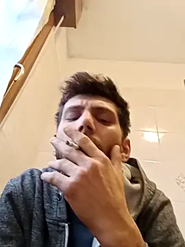 Snapshot of dariodario chatting on January 19, 8:50 am dariodario online show from January 19, 8:50 am