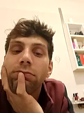 Snapshot of dariodario chatting on January 23, 11:05 pm dariodario online show from January 23, 11:05 pm