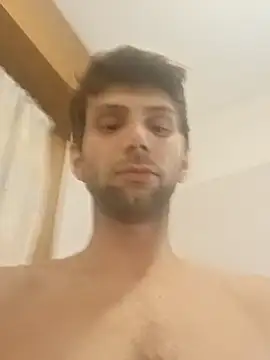 Snapshot of dariodario chatting on February 17, 10:14 pm dariodario online show from February 17, 10:14 pm