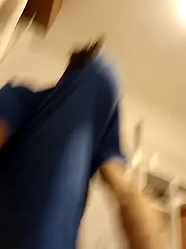 Snapshot of dariodario chatting on February 20, 8:47 pm dariodario online show from February 20, 8:47 pm