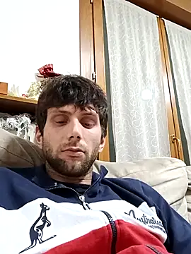 Snapshot of dariodario chatting on February 23, 12:30 am dariodario online show from February 23, 12:30 am