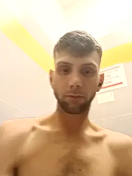 Snapshot of dariodario chatting on March 21, 5:56 pm dariodario online show from March 21, 5:56 pm