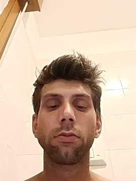 Snapshot of dariodario chatting on September 8, 7:57 pm dariodario online show from September 8, 7:57 pm