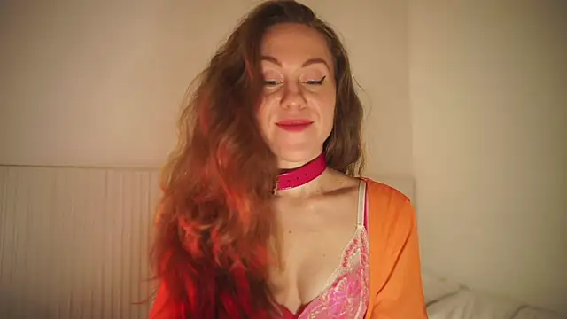 Berberis  Silene online show from February 5, 8:02 pm