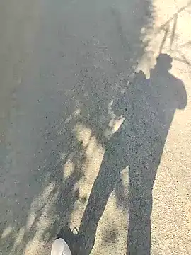 Snapshot of shale26 chatting on December 10, 5:39 am shale26 online show from December 10, 5:39 am