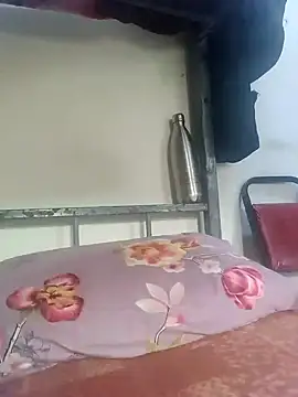 Snapshot of shale26 chatting on January 17, 8:34 am shale26 online show from January 17, 8:34 am