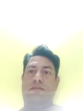 Snapshot of shale26 chatting on March 4, 3:23 am shale26 online show from March 4, 3:23 am