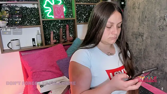 cherry coper online show from December 15, 12:53 pm