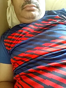 Snapshot of samee00721 chatting on September 21, 4:03 am samee00721 online show from September 21, 4:03 am